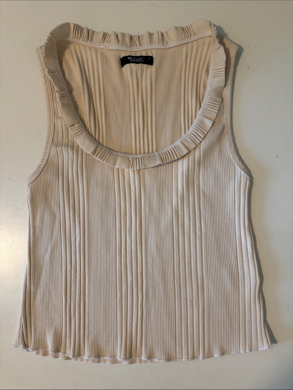 Michael Lauren Cream Ribbed Ruffle-Trim Tank Top Small - Picture 2 of 5